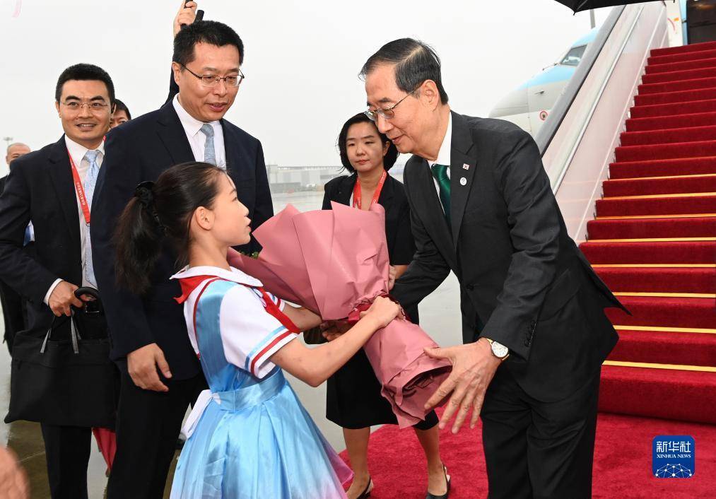 和平精英全军出击安卓版:韩国总理韩德洙抵达杭州-第2张图片-太平洋在线下载
